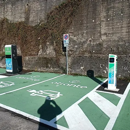 ホテル San Fedele