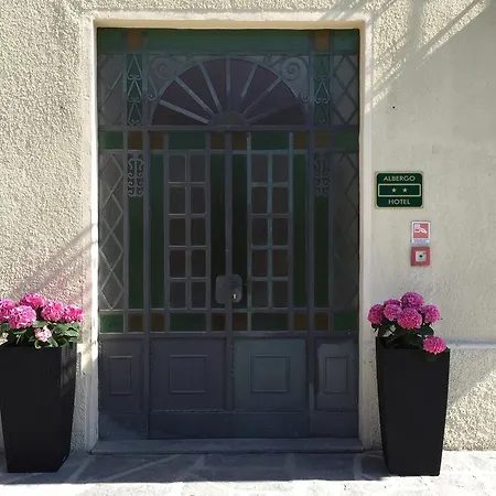 ホテル San Fedele サン・フェデーレ・インテルヴィ